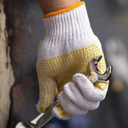 Защитные перчатки: говорим о трикотажных с ПВХ